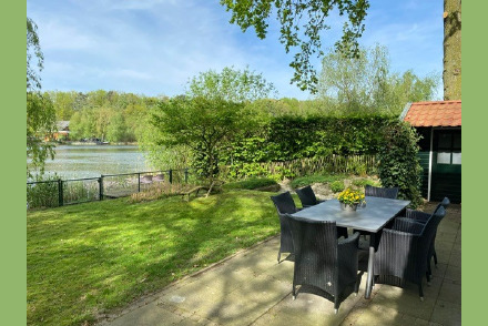 Vakantiehuis villa 56 op vakantiepark Heelderpeel Limburg HW303